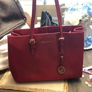 Michael Kors purse